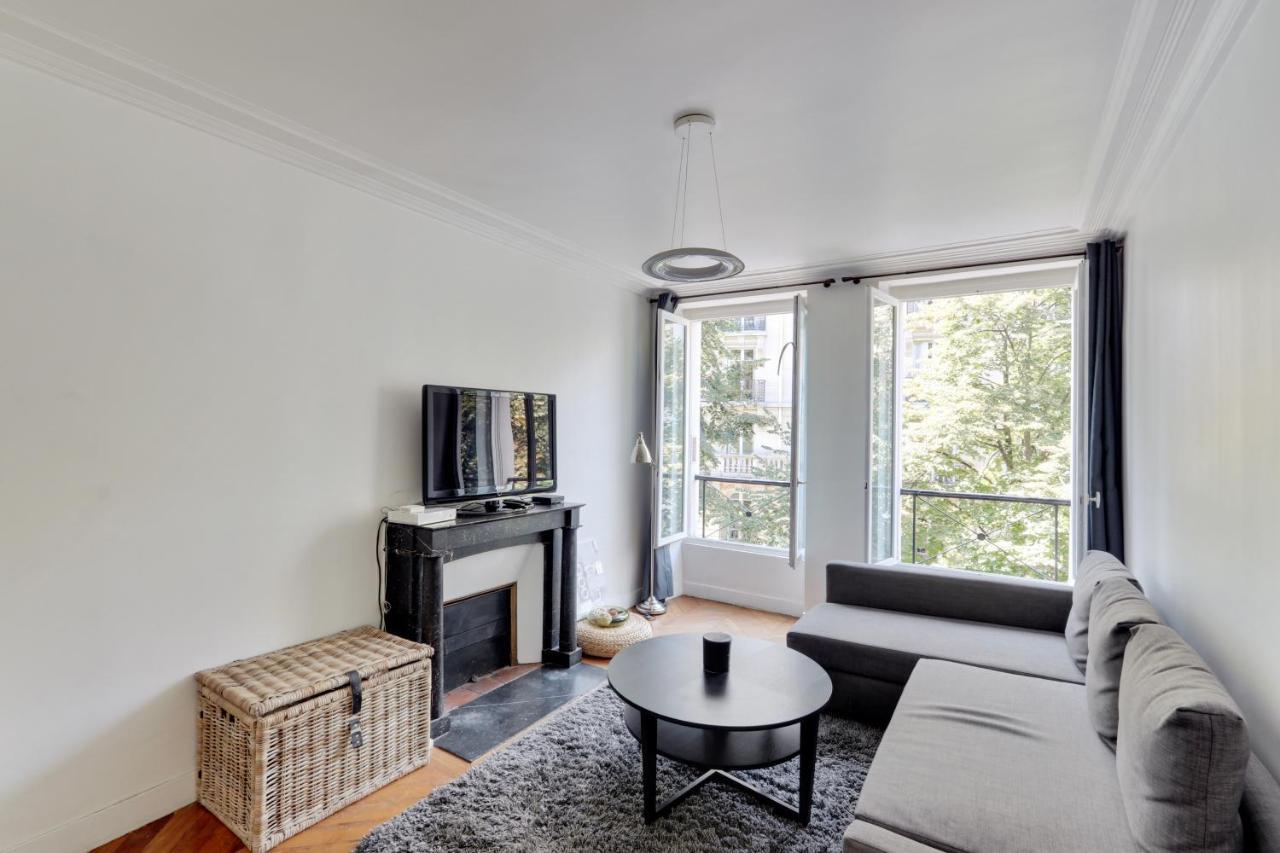 Perle Marais - 1Br - Spacious 45M2 Paris Luaran gambar